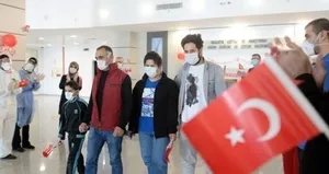 Irak’taki 180 Türk Adana’ya getirildi