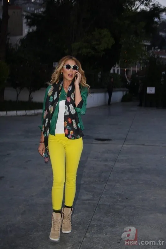 Mart ayında 8 yıllık kocası Serkan Kodaloğlu’ndan boşanan Petek Dinçöz nişanlandı! İşte ilk kare 18