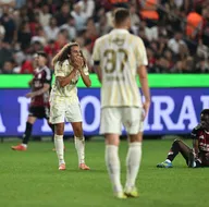 Fenerbahçede direk kabusu!