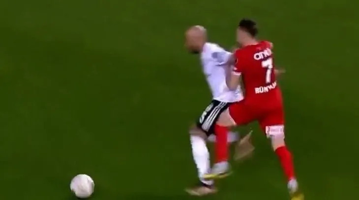 Beşiktaş’ın zirve inadı! Erman Toroğlu’ndan olay yaratan Lale Orta sözleri: İsterse belgeleri veririm