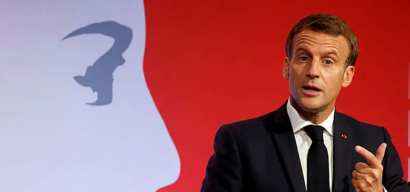 Macron'un kendisinden 6 yaş küçük üvey kızı sözleriyle muhalefetin tepkisini çekti