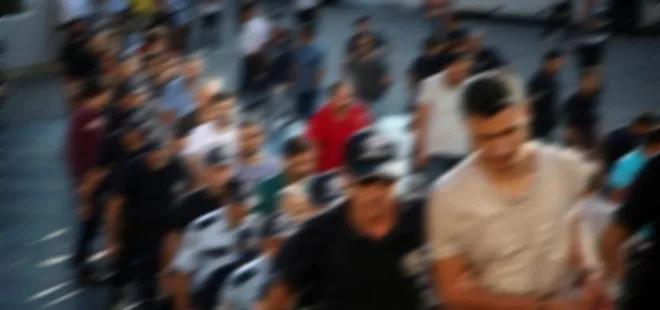 FETÖ’nün ’mahrem imam’larna 17 ilde operasyon