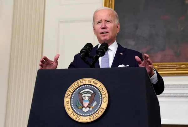 bidenin-saglik-durumuna-iliskin-yeni-aciklama-negatife-donmuyor-1659555869954.jpg Biden'ın sağlık durumuna ilişkin yeni açıklama: Negatife dönmüyor - 4