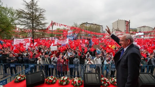 CHP’li Oğuz Kaan Salıcı’dan yerel seçimlerde ittifak mesajı: Herhangi bir şehirde yüzde 50’den çok oy alsak zaten ittifak istemeyiz