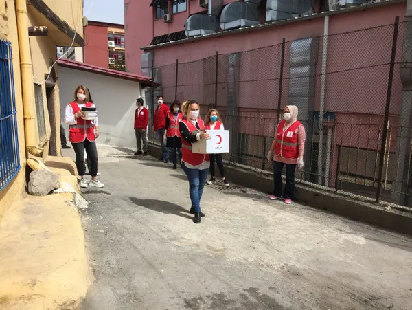 Mesut Özil’den anlamlı yardım! İhtiyaç sahiplerine ulaştırıldı