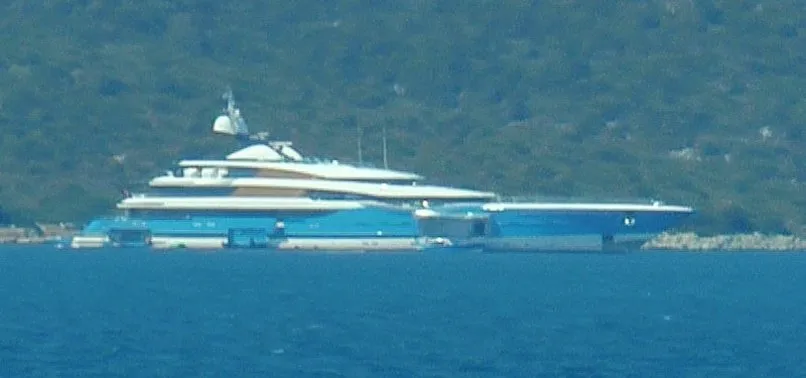 Rus Milyarderin Mavi Sarayi Bodrum A Demir Atti Degeri Dudak Ucuklatti