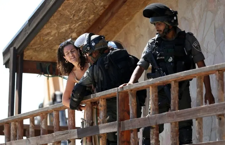 İsrail zulmüne karşı, tek başına direndi! Dünya bu Müslüman kadını konuşuyor