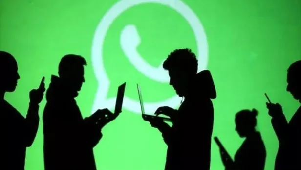 whatsappa-daha-onceki-mesajlarinizi-kolayca-bulabilecegini-bir-ozellik-geliyor-herkes-gun-gun-eski-mesajlarini-1697482691171.jpeg WhatsApp’a daha önceki mesajlarınızı kolayca bulabileceğini bir özellik geliyor! Herkes gün gün eski mesajlarını görebilecek - 1