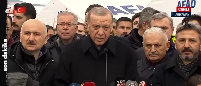 iste-76lik-depremin-yeni-goruntusu-enkazda-arama-yapiliyordu-1676035027992.jpg İşte 7,6’lık depremin yeni görüntüsü! Enkazda arama yapılıyordu... - 5