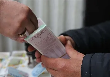 Milli Piyango 10.000, 25.000 TL kazanan numaralar hangileri? 31 Aralık yılbaşı MPİ 50.000 TL kazanan numaralar listesi...