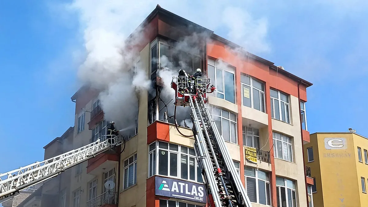 Aksaray'da yangın paniği