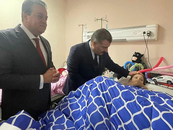 Gazze’ye yardım eli! Sağlık Bakanı Koca açıklama yaptı: 26 Gazzeli hasta ile 13 refakatçisi Türkiye’ye getirildi