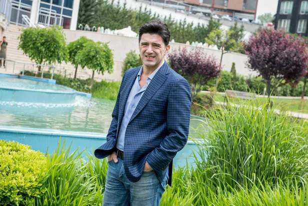 Neler Oluyor Hayatta Hakan Ural neden yok, ayrıldı mı, hasta mı? Hakan Ural kimdir, kaç yaşında, nereli?