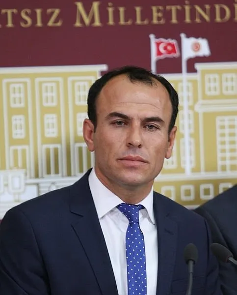 Faysal Sarıyıldız, Ferhat Encü, Leyla Birlik ve Aycan İrmez PKK kampında eğitim alıp HDP’de vekil oldu