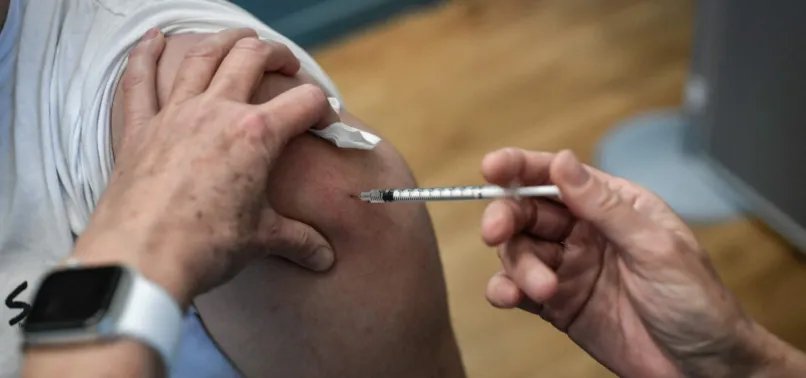 BioNTech'ten Omicron açıklaması: Üzerinde çalışıyoruz