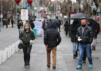 Uzman isim uyardı: Kartopu gibi büyüyor! Birçok şehir yeniden kapanabilir!
