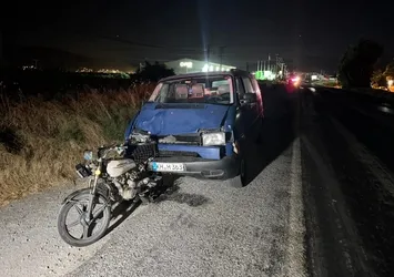 Söke’de minibüs motosiklete çarptı: 3 kişi yaralandı