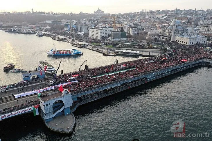 Şehitlerimize rahmet! Filistin’e destek mitinginde on binlerce kişi Galata Köprüsü’ne yürüdü
