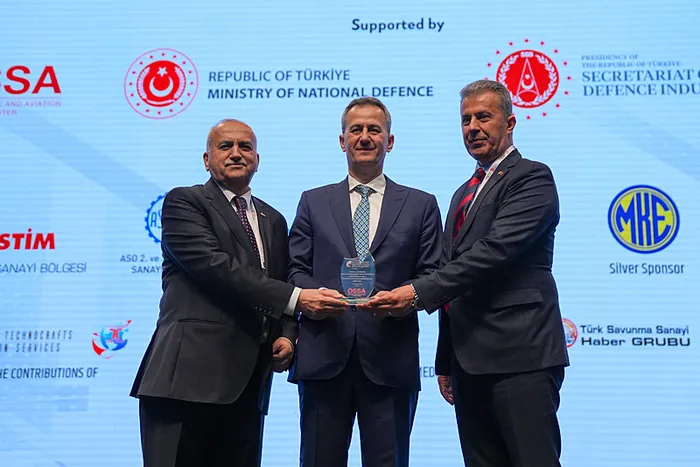 savunma-sanayii-baskani-gorgun-duyurdu-40-adet-daha-hurkus-b-tedarik-edecegiz-1713451438920.jpeg Savunma Sanayii Başkanı Görgün duyurdu! "40 adet daha HÜRKUŞ-B tedarik edeceğiz" - 2