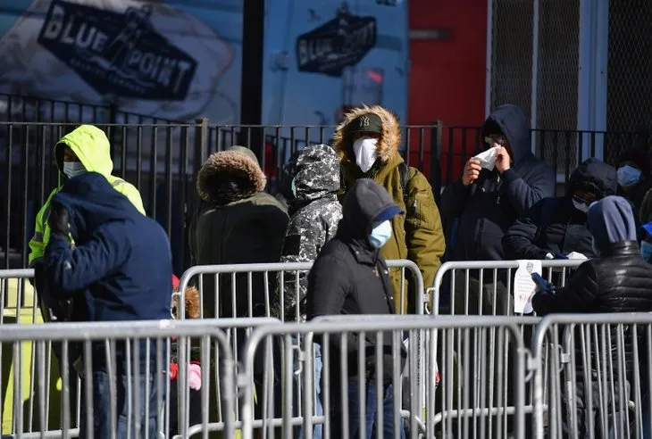 ABD'li doktorlar koronavirüsün yeni belirtisini buldu: Konjonktivit