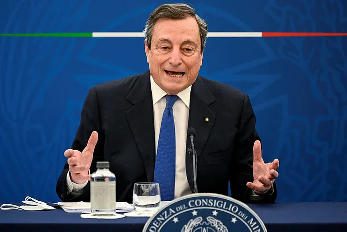 italya-basbakani-mario-draghi-tahil-tasiyan-gemilerin-yola-cikmasi-olumlu-bir-gelisme-1659652606234.jpg İtalya Başbakanı Mario Draghi: Tahıl taşıyan gemilerin yola çıkması olumlu bir gelişme - 1