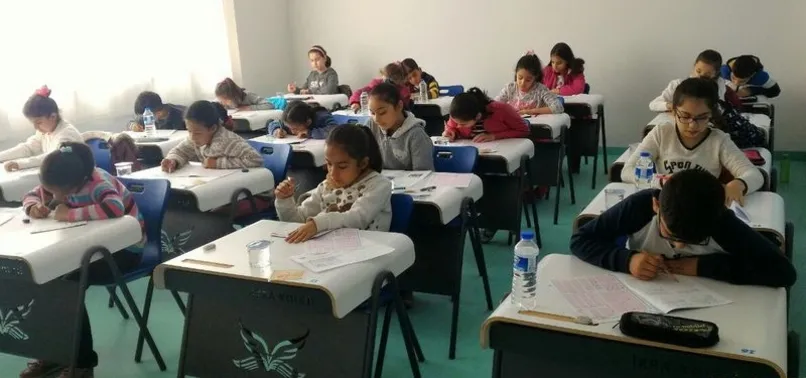 Yarıyıl tatili ne zaman başlıyor? 2022 15 tatil ayın kaçında başlayacak? MEB sömestr tatil takvimi açıklandı