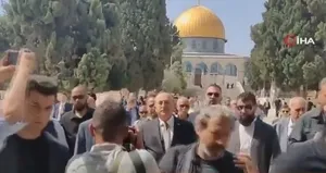 Çavuşoğlu Mescid-i Aksa’yı ziyaret etti