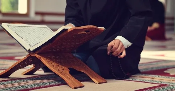 yarin-kandil-mi-ne-kandili-berat-kandili-2023-hangi-gun-saban-ayinin-13-14-15-gunu-ne-zaman-diyanet-kandil-ve-1677997792391.jpg Bugün Kandil mi, ne kandili? Berat Kandili 2023 hangi gün? Diyanet kandil ve dini günler takvimi - 1