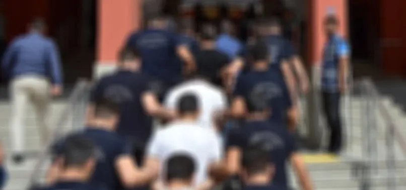Adana merkezli 13 ilde FETÖ operasyonu!