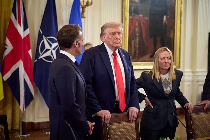 ukrayna-lideri-zelenskiden-putine-gorusme-sarti-turkiyeyi-isaret-etti-1755761775606.jpeg ABD Başkanı Donald Trump, barış görüşmeleri için Avrupalı liderleri Beyaz Saray'da ağırlamıştı. (AA)