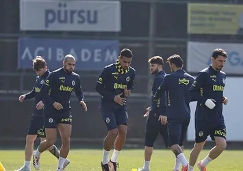 Fenerbahçe'de tek hedef çeyrek final! Glasgow Rangers maçı hazırlıkları sürdü