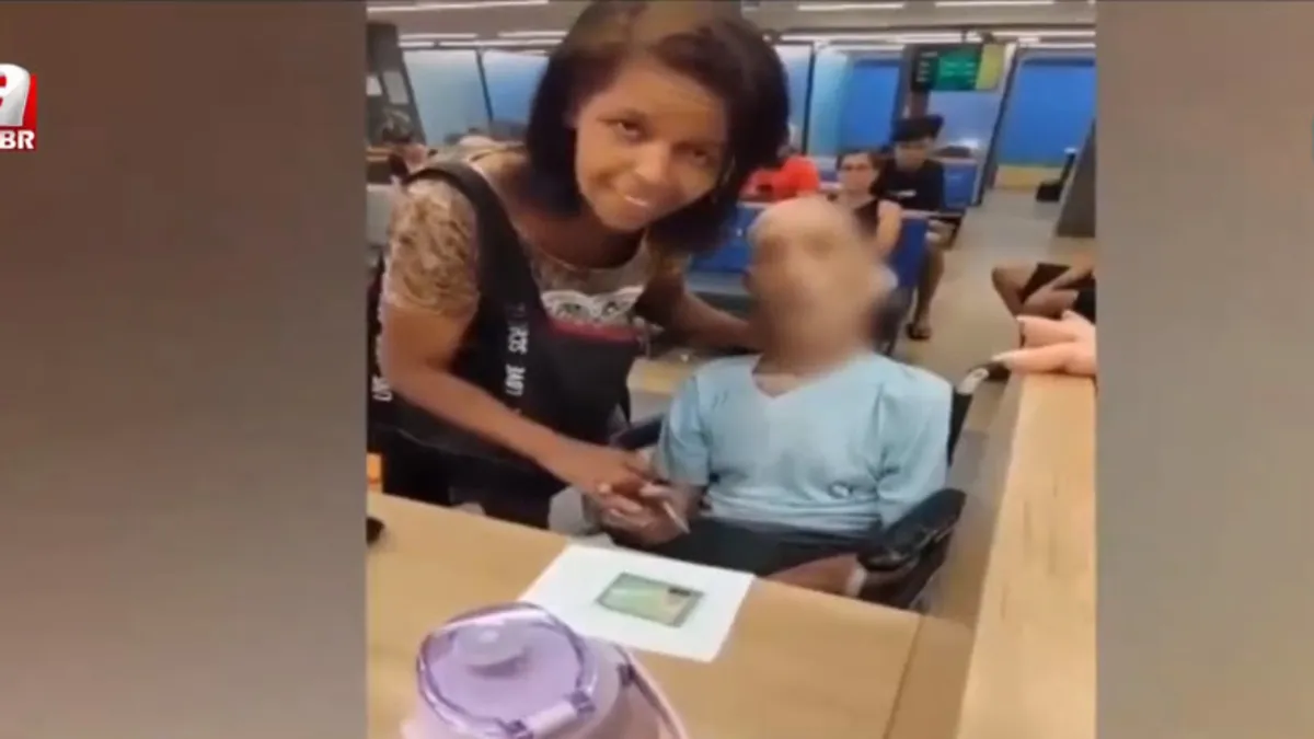 Ölü amcasını kredi için bankaya götürdü! Gerçek polisin gelmesi ile ortaya çıktı