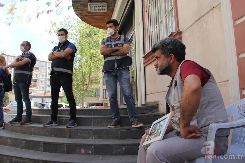 HDP'lilerden büyük terbiyesizlik! Evlat nöbetindeki aileler sinir krizi geçirdi 2