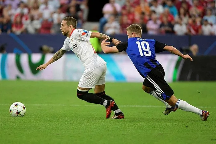 1721125733984.jpeg Galatasaray'dan sağ bek sürprizi! Danimarka ekibi teklifi doğruladı - 5
