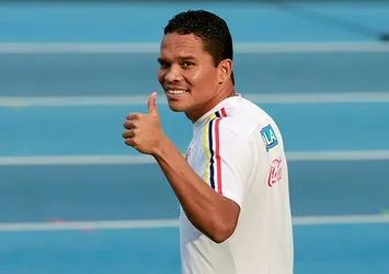 Fenerbahçe, Bacca'nın peşinde