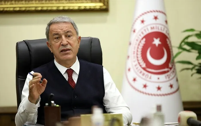 Son dakika: Milli Savunma Bakanı Hulusi Akar'dan Yunanistan'a tepki: Türkiye'ye üstünlük sağlamaya çalışıyorlar! Bu beyhude bir gayret - 1