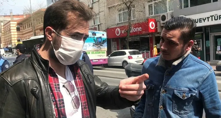 maske-takmayan-suriyeli-gence-polisin-tepkisi-sosyal-medyayi-salladi-1586944119984.jpg Maske takmayan Suriyeli gence polisin tepkisi sosyal medyayı salladı - 1