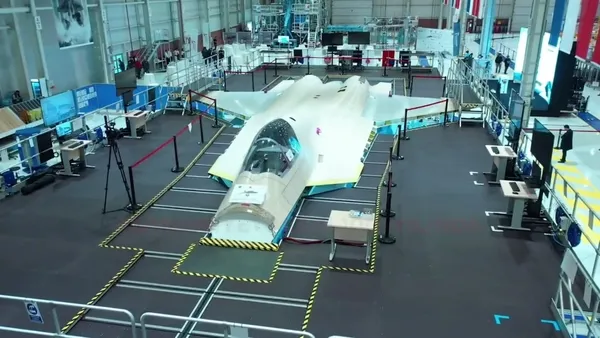 Son dakika | Milli Muharip Uçak ne zaman uçacak? Temel Kotil tarih verdi - 1