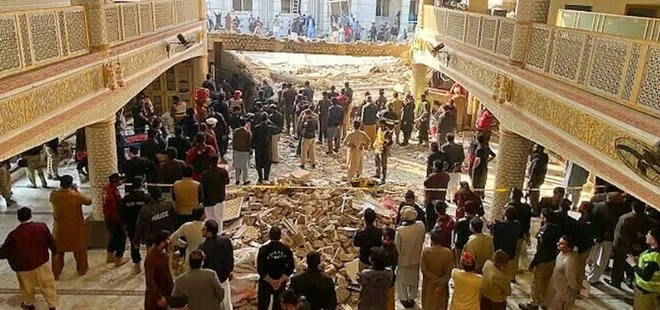 Pakistan’da camiye yapılan bombalı saldırıda ölü sayısı arttı! Ne kadar patlayıcı kullanıldığı açıklandı