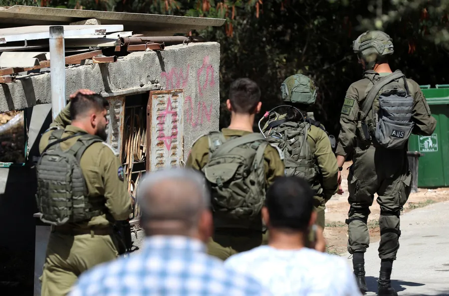 katil-bibi-tecavuzcu-askerlere-kalkan-oldu-insanlik-sucuna-aklanma-destegi-verdi-1773346701606.jpg Katil Bibi tecavüzcü askerlere kalkan oldu! İnsanlık suçuna ‘aklanma’ desteği verdi - 4