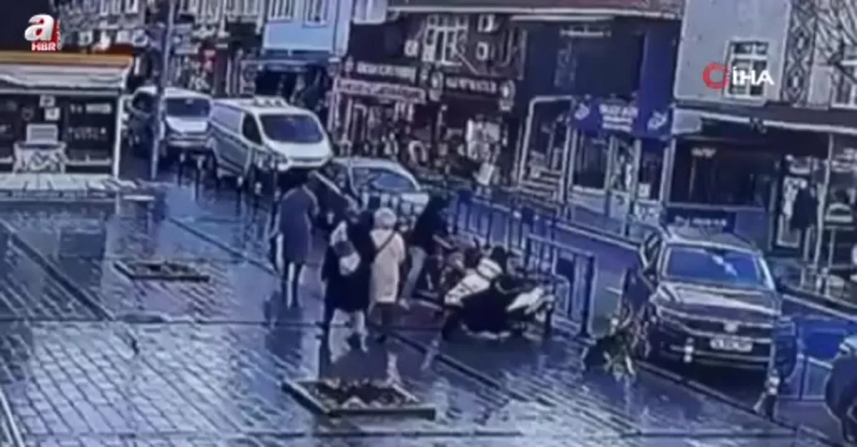 Güpegündüz motosiklet hırsızlığı kamerada