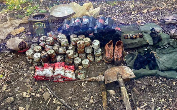 Tunceli’de teröristlerin 4 sığınağı imha edildi