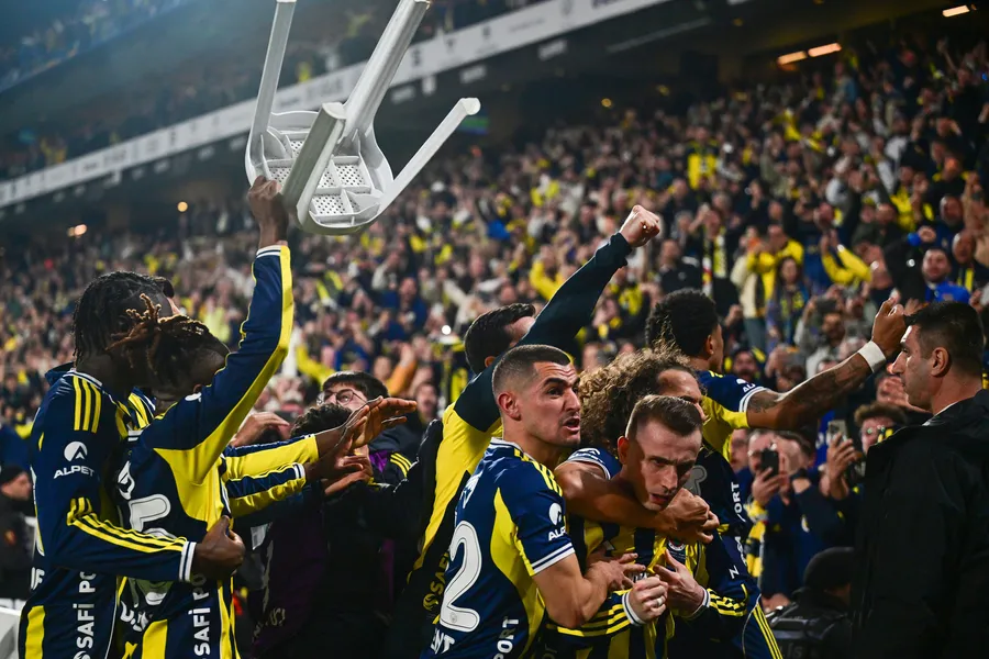 derbi-sonrasi-besiktastan-penalti-tepkisi-emek-hirsizlari-1775423257438.jpg Fotoğraf (AA)