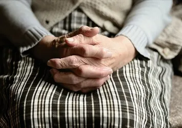 Alzheimer nedir? Alzheimer belirtileri neler?