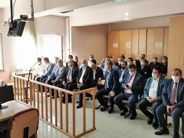 Yalova eski Belediye Başkanı Vefa Salman tutuksuz yargılanacak