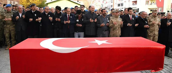 Süngü Tepe şehitlerine veda - 4