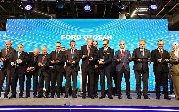 Başkan Erdoğan’dan Ford Otosan Açılış Töreni’nde önemli açıklamalar: 2030’da Avrupa’nın üretim üssü olacağız