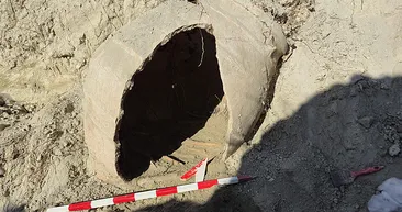 DSİ ekipleri kazı çalışmasında buldu! Küpler içinde…