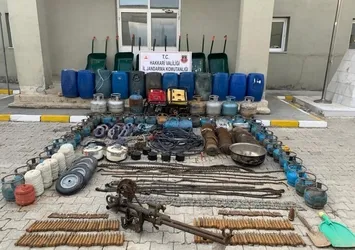 PKK'ya Hakkari'de büyük darbe! Hepsi ele geçirildi