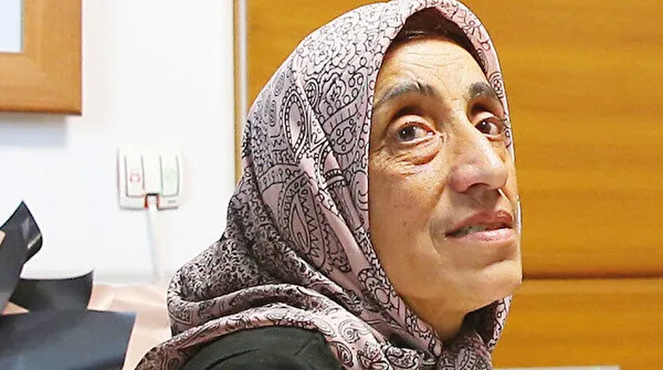 Yüzüne tekme atılan 70 yaşındaki Suriyeli kadının oğlu konuştu: Türkiye bize sahip çıktı! - 1